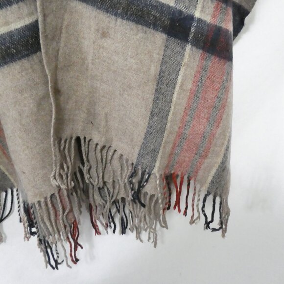 DO EVERYTHING IN LOVE | OS - one size | Plaid Fringed Poncho with Neutral Tones - Picture 9 of 16